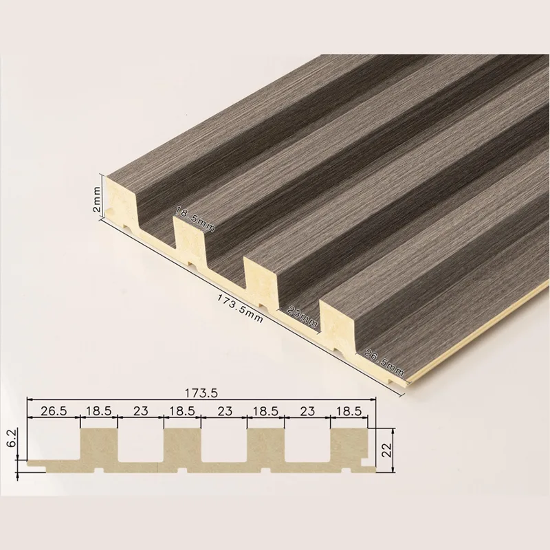 166 சாலிட் 4-கிரிட் புளூட்டட் பேனல்